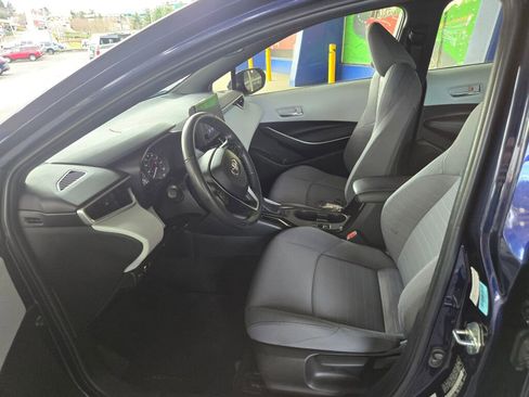 Used 2024 Toyota Corolla SE w/ SE Package image 12