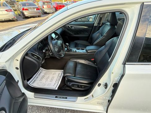 Used 2016 INFINITI Q50 Sport image 12