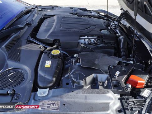 Used 2018 Jaguar F-TYPE R-Dynamic image 15