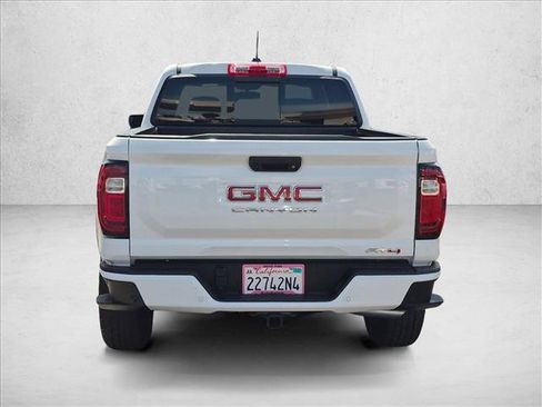 Used 2026 GMC Canyon AT4 w/ Technology Plus Package AWD/4WD image 7
