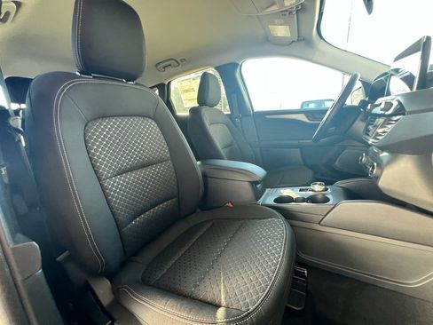 New 2026 Ford Escape Active image 17