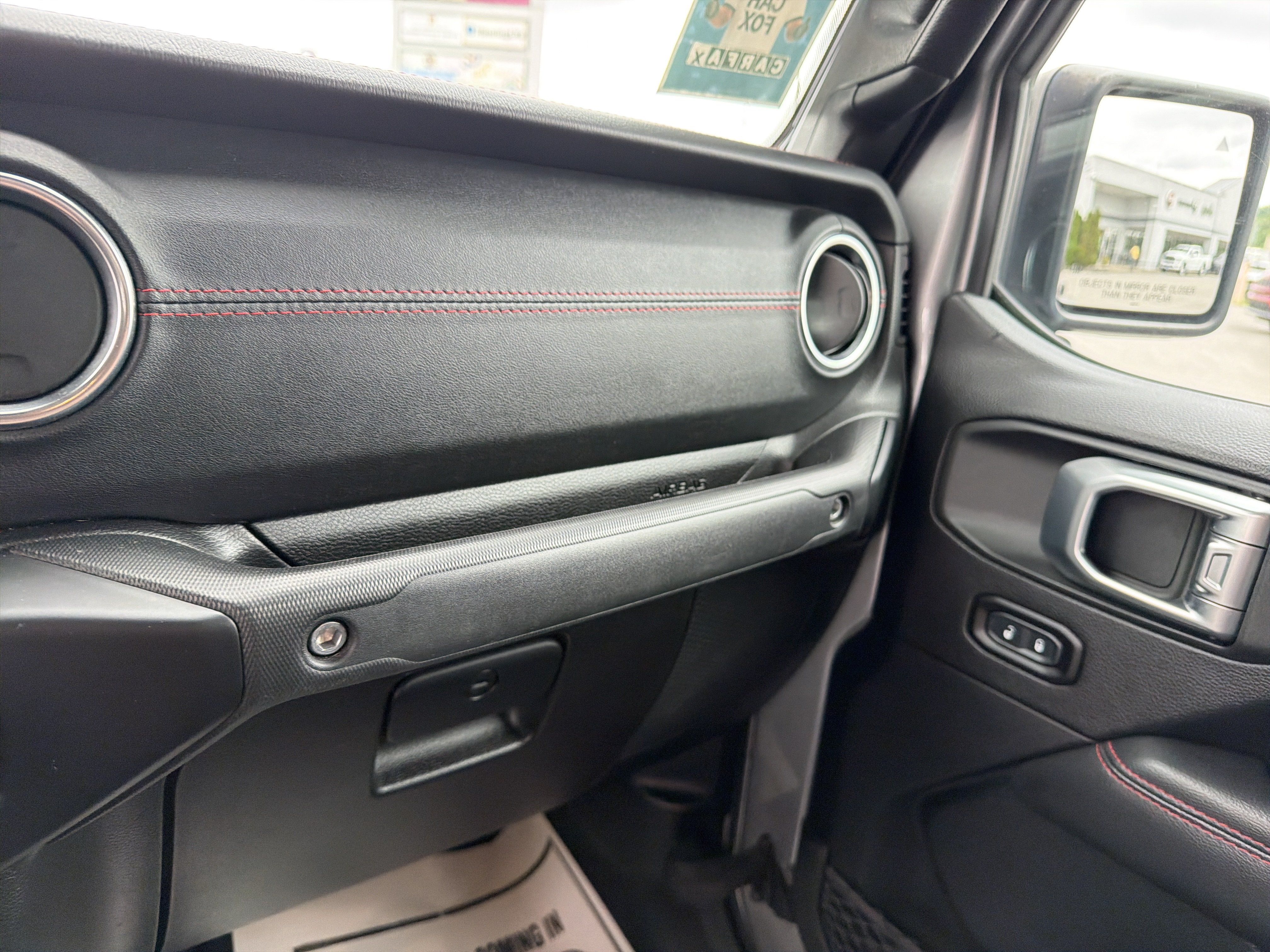 Used 2020 Jeep Gladiator Rubicon AWD/4WD image 25