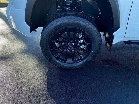 Certified 2026 Toyota Tundra Limited w/ TRD Off-Road Package image 8