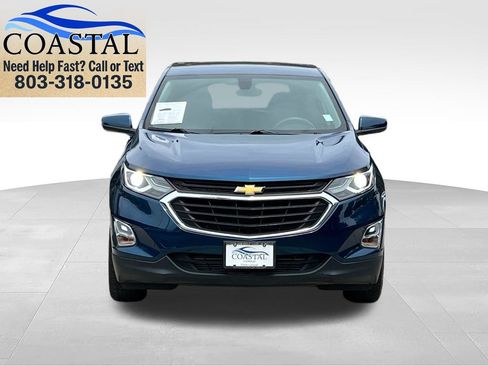 Used 2019 Chevrolet Equinox LT FWD image 2