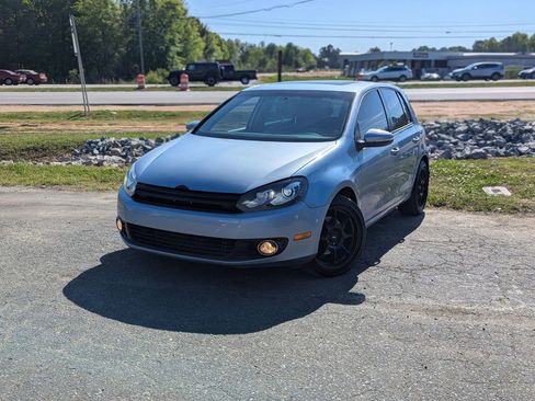 Used 2012 Volkswagen Golf TDI FWD image 2