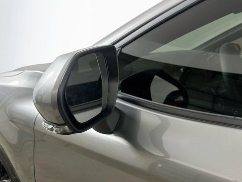 Used 2025 Toyota Camry SE FWD image 37