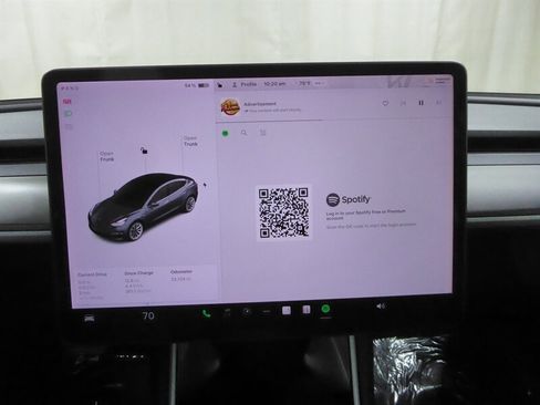 Used 2018 Tesla Model 3 Long Range RWD image 11