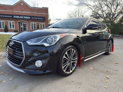 Used 2016 Hyundai Veloster Turbo w/ Option Group 04 image 2
