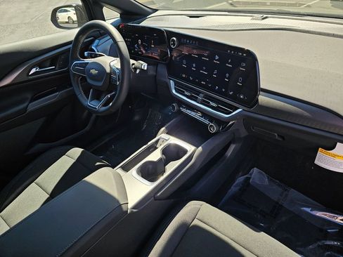 New 2026 Chevrolet Equinox EV LT w/ Comfort Package FWD image 10
