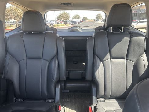 Used 2020 Subaru Ascent Limited w/ Technology Package AWD/4WD image 19