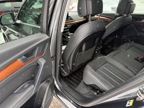 Used 2023 Audi Q5 2.0T Premium Plus w/ Premium Plus Package image 16