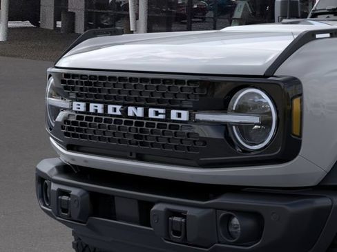 New 2026 Ford Bronco Badlands AWD/4WD image 19