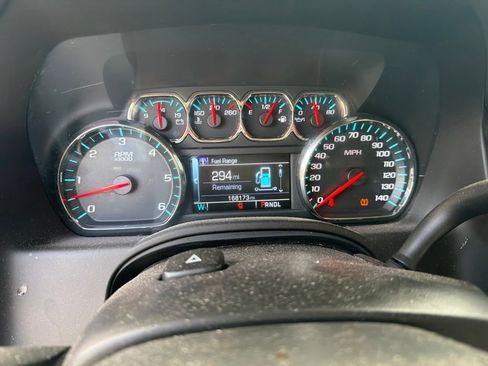 Used 2017 GMC Yukon SLE w/ Convenience Package RWD image 10