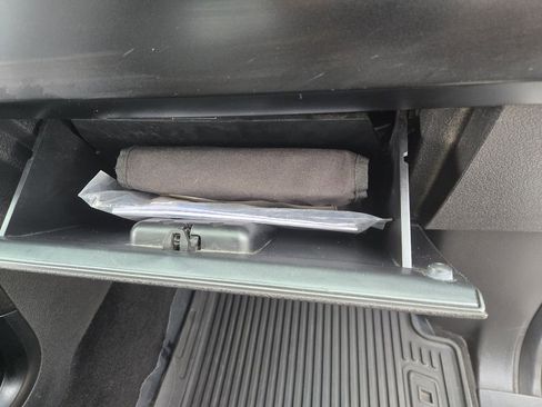 Used 2012 Ford F150 FX4 w/ FX Luxury Pkg image 25