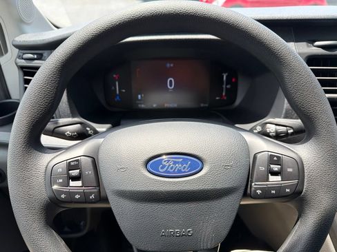New 2026 Ford Transit 250 148 Medium Roof w/ Load Area Protection Package RWD image 4