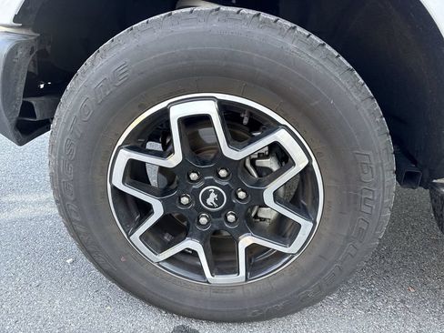 Used 2025 Ford Bronco Outer Banks AWD/4WD image 7