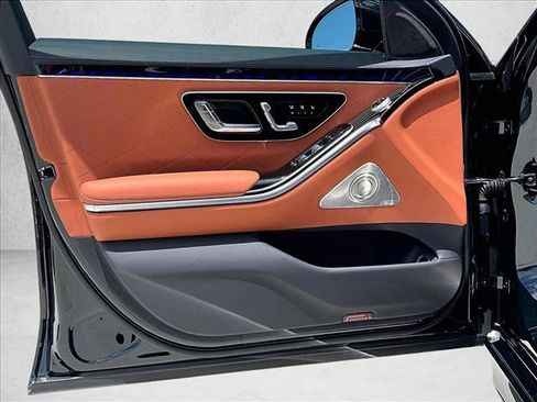 New 2026 Mercedes-Benz S 580 4MATIC Sedan image 26