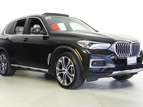 Used 2023 BMW X5 sDrive40i w/ Parking Assistance Package RWD image 4