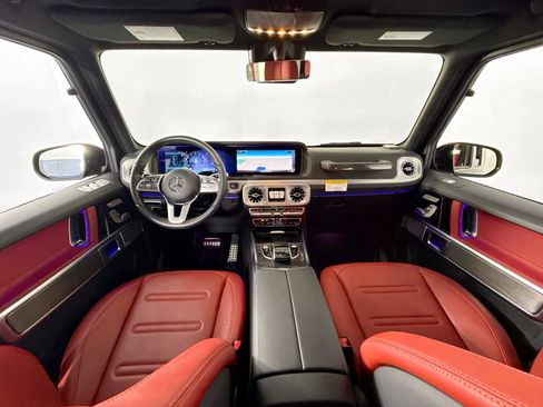 Used 2024 Mercedes-Benz G 550 image 37
