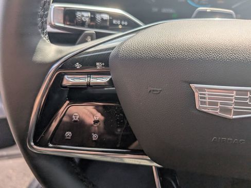 Used 2025 Cadillac Lyriq Luxury w/ LPO, Floor Liner Package image 16