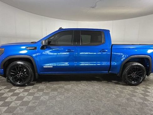 Used 2022 GMC Sierra 1500 Elevation AWD/4WD image 5