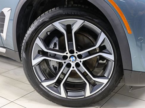 Used 2024 BMW X5 xDrive40i w/ Premium Package image 34