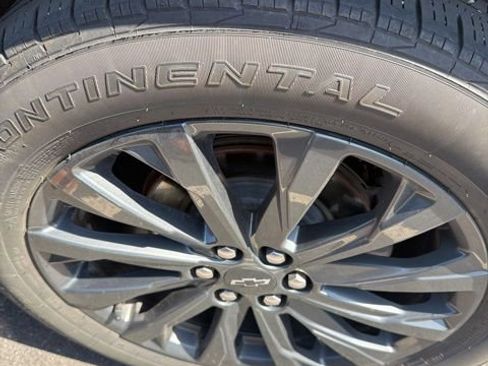 Used 2023 Chevrolet Traverse RS w/ LPO, Floor Liner Package image 7