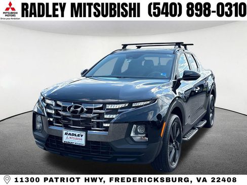 Used 2023 Hyundai Santa Cruz Night AWD/4WD image 1