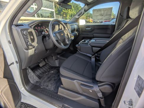 New 2026 Chevrolet Silverado 1500 W/T AWD/4WD image 11