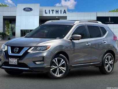 Used 2018 Nissan Rogue SL