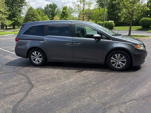 Used 2014 Honda Odyssey EX-L image 2