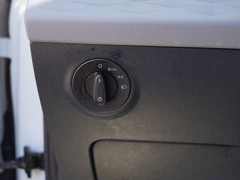 Used 2024 Volkswagen Taos S image 20