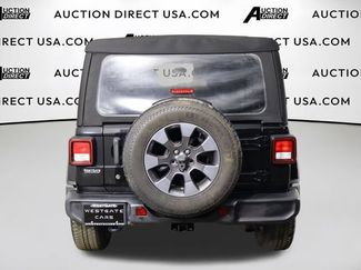 Used 2018 Jeep Wrangler Unlimited Sahara AWD/4WD video 3