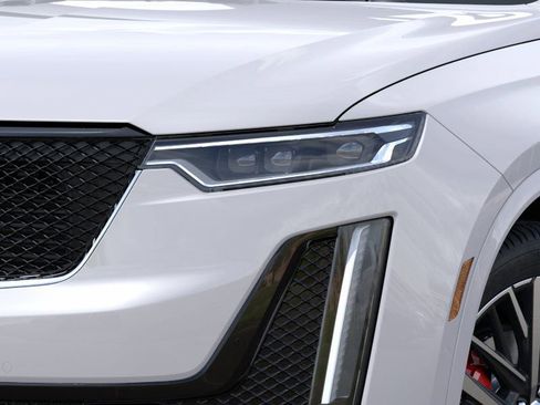 New 2025 Cadillac XT6 Sport w/ Technology Package image 10
