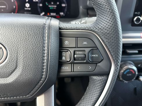 New 2026 Toyota Tacoma TRD Off-Road AWD/4WD image 22