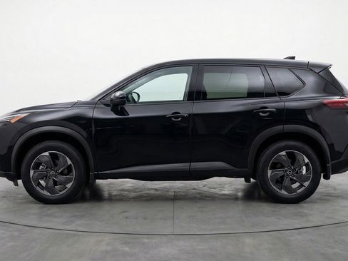 Used 2025 Nissan Rogue SV AWD/4WD image 5