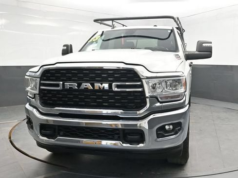 Used 2023 RAM 2500 Big Horn w/ Level 1 Equipment Group AWD/4WD image 2