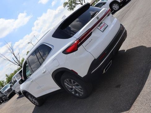 New 2026 Buick Enclave Preferred FWD image 3