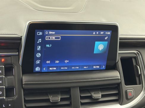 Used 2022 Chevrolet Tahoe Z71 w/ Luxury Package image 18