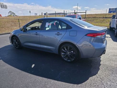 Used 2024 Toyota Corolla SE image 7