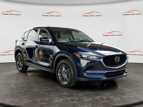 Used 2019 MAZDA CX-5 Touring image 5