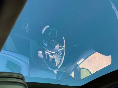 Used 2024 Audi e-tron GT Prestige w/ Prestige Package image 23