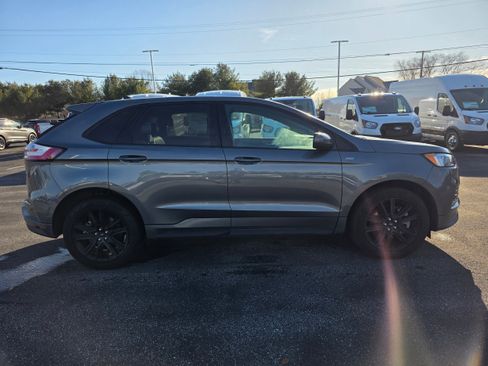 Used 2024 Ford Edge ST-Line image 6
