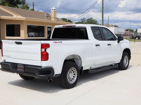 Used 2023 Chevrolet Silverado 1500 W/T w/ WT Convenience Package AWD/4WD image 9