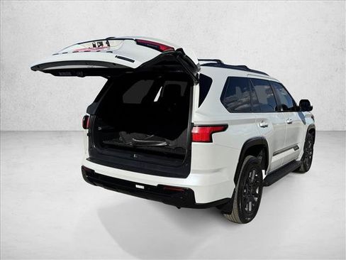 Certified 2026 Toyota Sequoia Platinum AWD/4WD image 7
