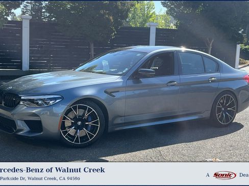 Used 2019 BMW M5 w/ Executive Package AWD/4WD image 1