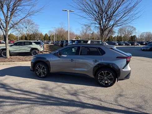 Used 2025 Toyota bZ4X Limited image 8