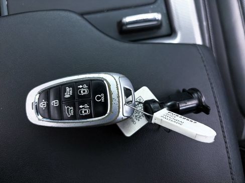 Used 2023 Hyundai Palisade Calligraphy FWD image 32