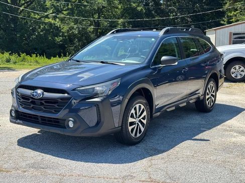 Used 2023 Subaru Outback AWD/4WD image 7