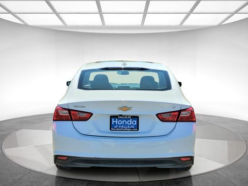 Used 2023 Chevrolet Malibu LT FWD image 4